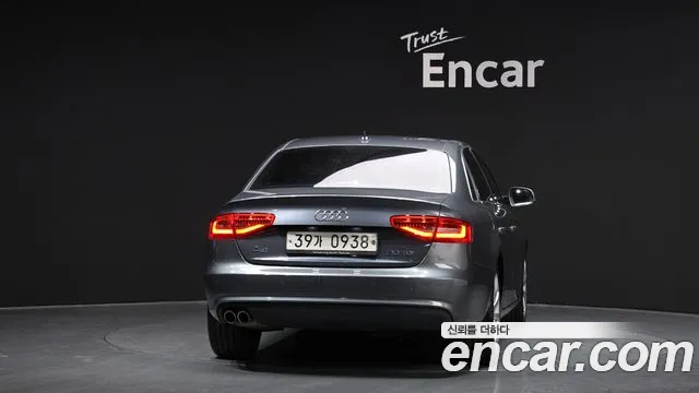 Audi A4 2015 — фото 4