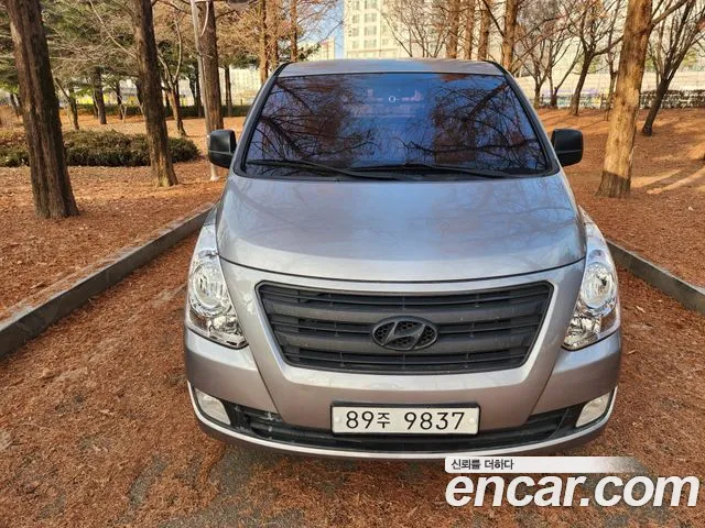 Hyundai Starex 2016 — фото 2