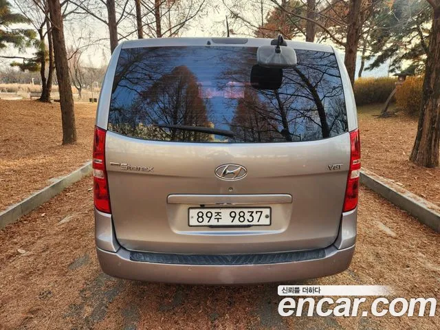Hyundai Starex 2016 — фото 5