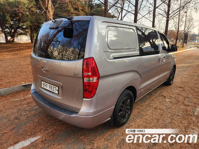 Hyundai Starex 2016 — фото 6