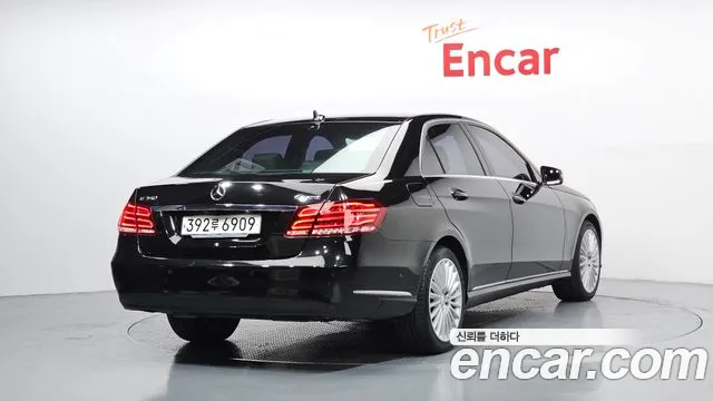 Mercedes-Benz E-Class 2016 — фото 2