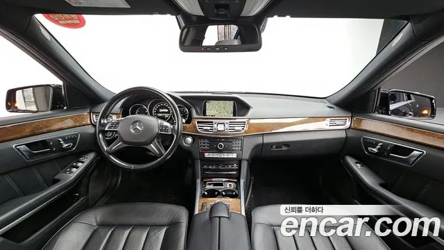Mercedes-Benz E-Class 2016 — фото 7