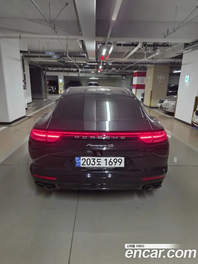 Porsche Panamera 2018 — фото 2