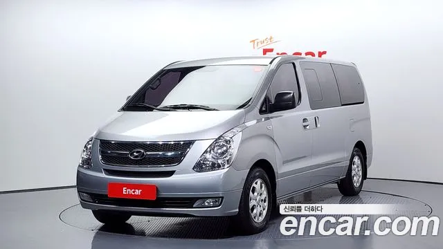 Hyundai Starex 2016 — фото 1