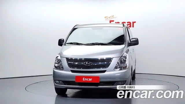 Hyundai Starex 2016 — фото 3