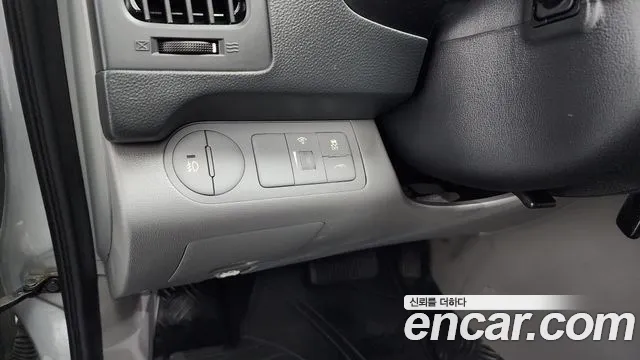 Hyundai Starex 2016 — фото 17