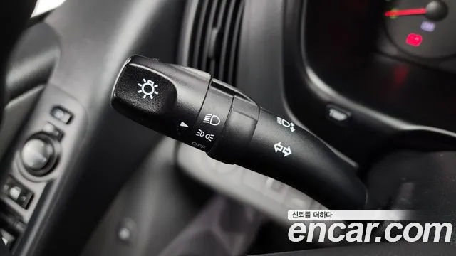 Hyundai Starex 2016 — фото 18