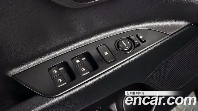 Kia Stonic 2019 — фото 19
