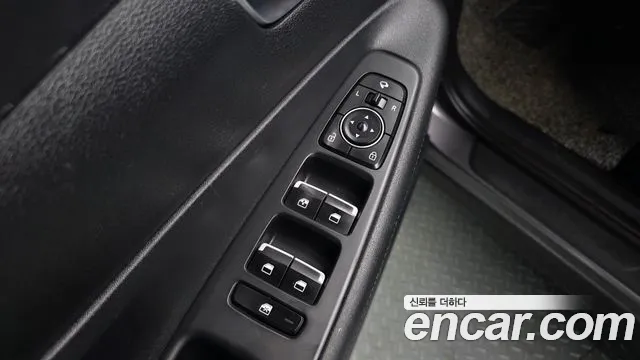 Hyundai Santafe 2021 — фото 16