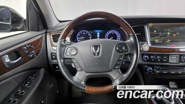 Hyundai Equus 2014 — фото 13