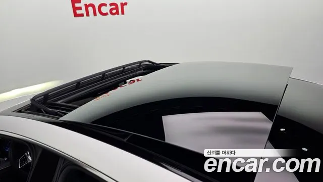 Mercedes-Benz EQE 2023 — фото 16