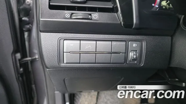 KG_Mobility_Ssangyong Rexton 2020 — фото 13