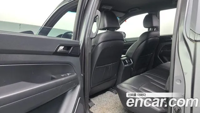 KG_Mobility_Ssangyong Rexton 2020 — фото 17