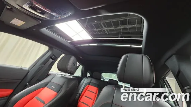 Mercedes-Benz GLE-Class 2023 — фото 12