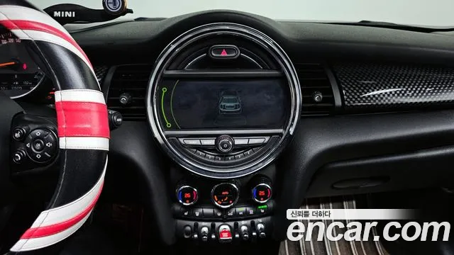 Mini Cooper 2015 — фото 16