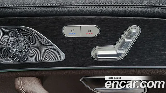 Mercedes-Benz GLS-Class 2021 — фото 18