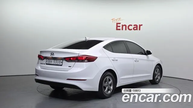 Hyundai AVANTE 2017 — фото 2
