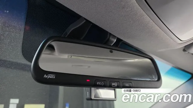 Hyundai AVANTE 2017 — фото 16