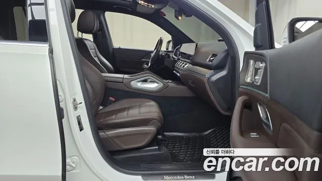 Mercedes-Benz GLS-Class 2022 — фото 11