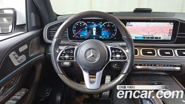 Mercedes-Benz GLS-Class 2022 — фото 13