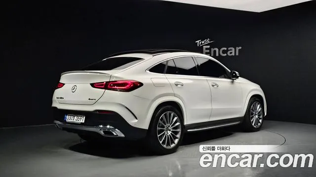 Mercedes-Benz GLE-Class 2023 — фото 2