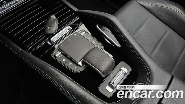 Mercedes-Benz GLE-Class 2023 — фото 17