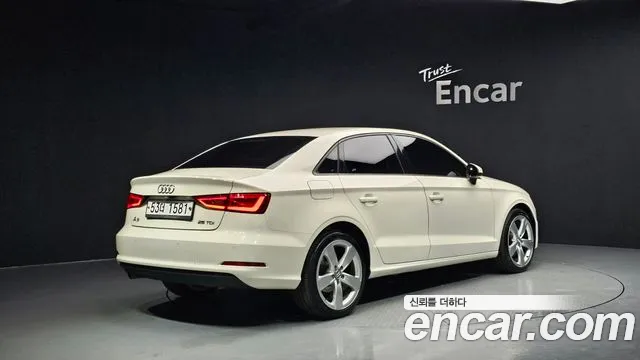 Audi A3 2015 — фото 2
