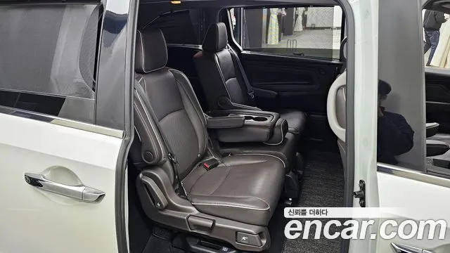 Honda Odyssey 2022 — фото 12