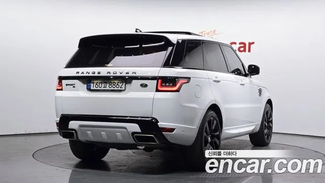 Land Rover Range Rover Sport 2022 — фото 2