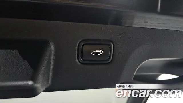 Kia EV6 2023 — фото 20