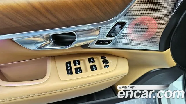 Volvo S90 2018 — фото 14