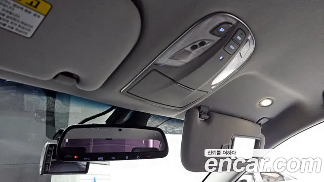 Hyundai Equus 2014 — фото 18