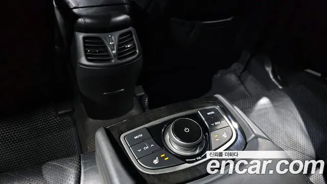 Hyundai Grandeur 2014 — фото 18