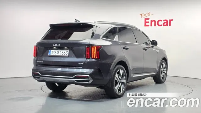 Kia Sorento 2023 — фото 2