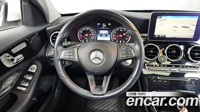 Mercedes-Benz C-Class 2016 — фото 13