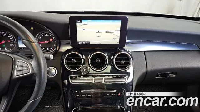 Mercedes-Benz C-Class 2016 — фото 14