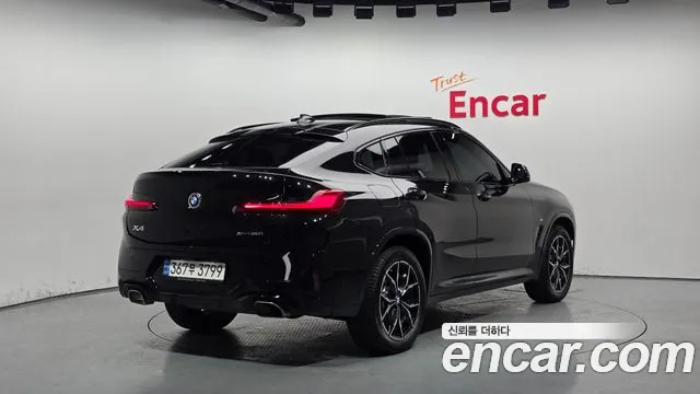 BMW X4 2022 — фото 2