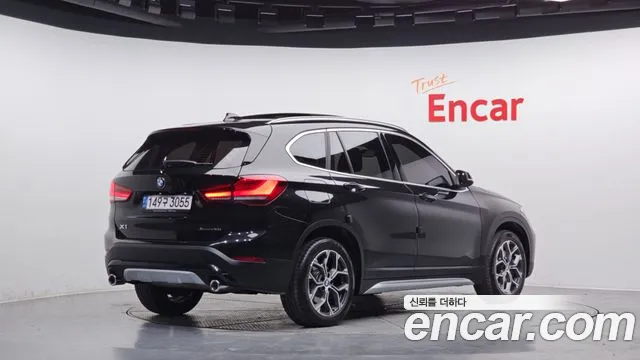 BMW X1 2021 — фото 2
