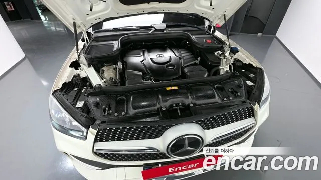 Mercedes-Benz GLE-Class 2023 — фото 6