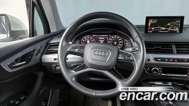 Audi Q7 2019 — фото 13