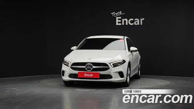 Mercedes-Benz A-Class 2019 — фото 3