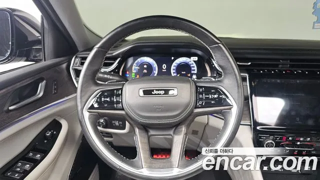Jeep Cherokee 2022 — фото 13