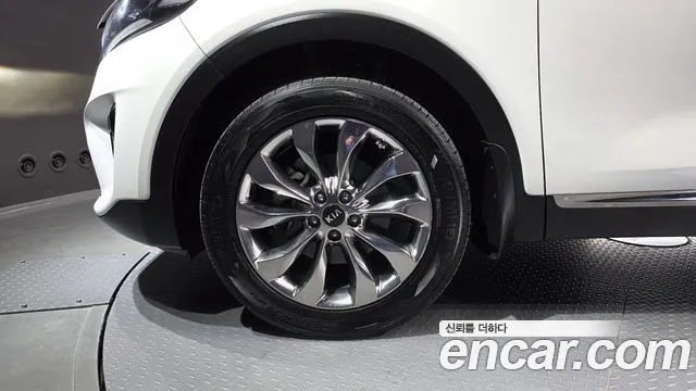 Kia Sorento 2018 — фото 5