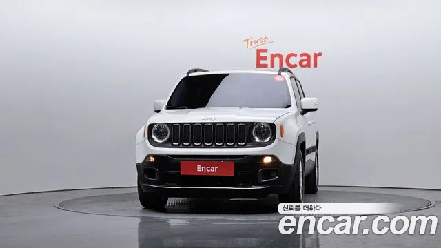 Jeep Renegade 2016 — фото 3