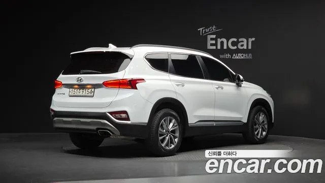 Hyundai Santafe 2020 — фото 2