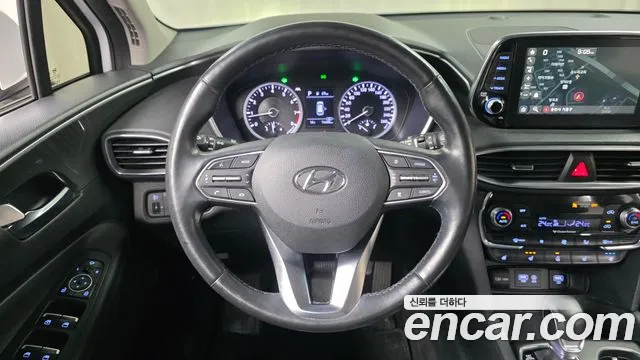 Hyundai Santafe 2020 — фото 13