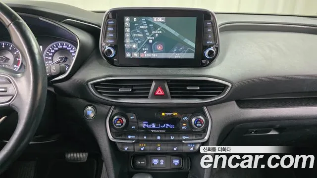 Hyundai Santafe 2020 — фото 14