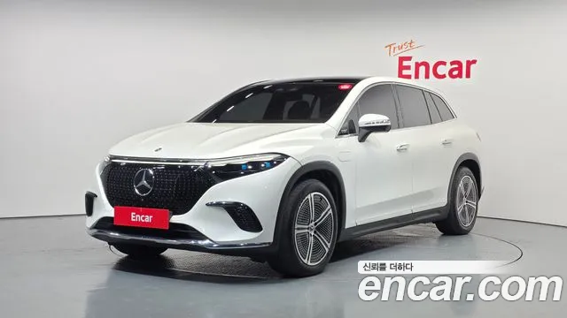 Mercedes-Benz EQS 2023 — фото 1