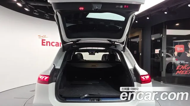 Mercedes-Benz EQS 2023 — фото 20