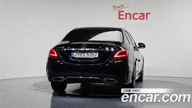Mercedes-Benz C-Class 2021 — фото 4